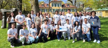 _ INVEST Group Picture